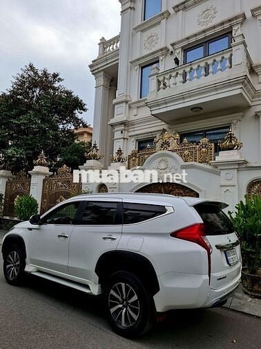 Mitsubishi Pajero Sport 2.4D 4x2 MT 2019 - 560Tr