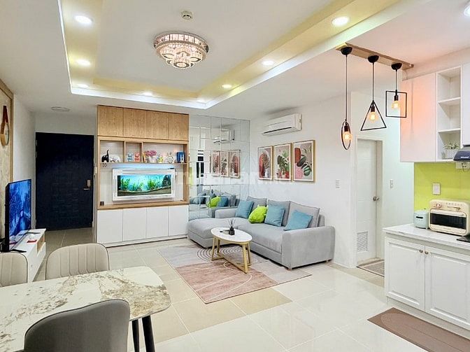Chính chủ căn góc 83m2 Hoàng Kim sổ hồng sẵn, nhà mới, TT 950tr ở ngay