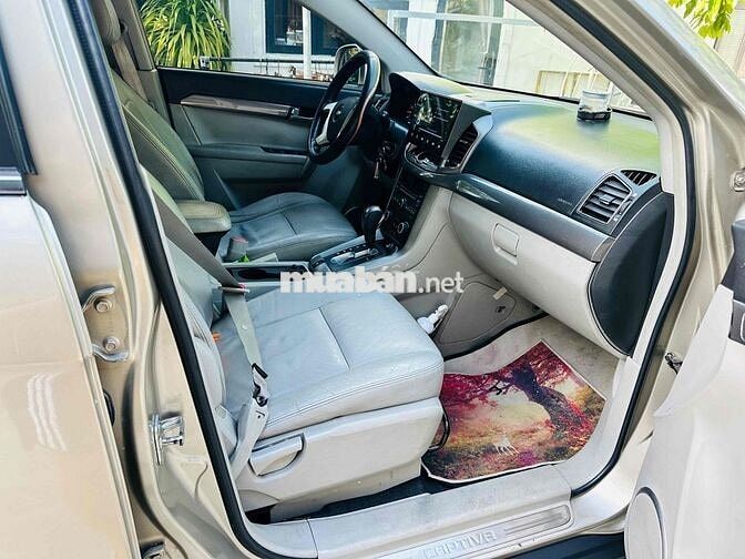 Chevrolet Captiva 2013 Tự động Vàng cát