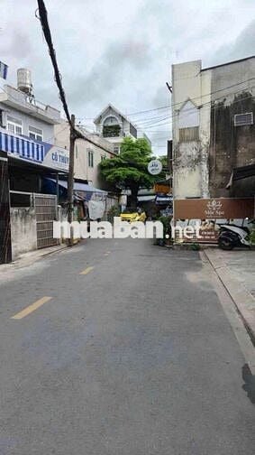 💲GIÁ CHỈ 3 TỶ 750 TRIỆU ( TL)
🏠NHÀ CHÍNH CHỦ LÂU NĂM-ĐÚC THẬT BTCT
