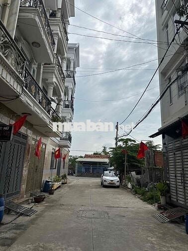 Hẻm 7m khu phân lô Bùi Văn Ngữ, Q12, 4x15, 3 tầng, 4PN, 5W