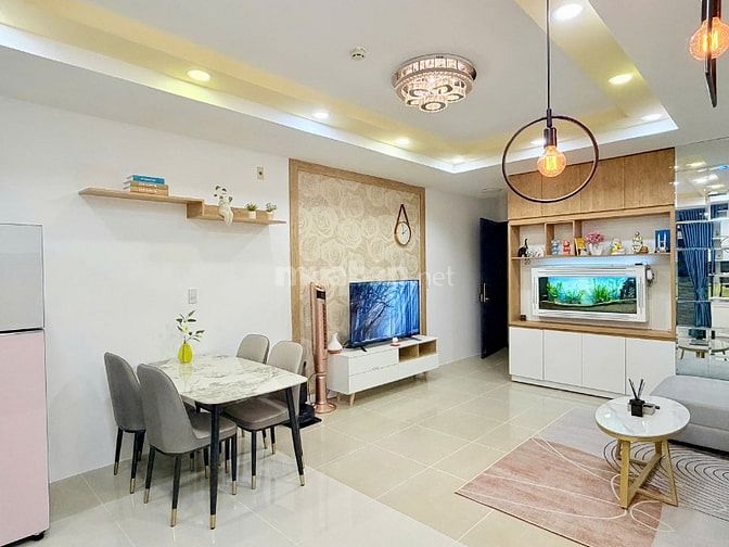 Chính chủ căn góc 83m2 Hoàng Kim sổ hồng sẵn, nhà mới, TT 950tr ở ngay