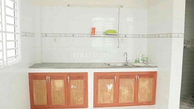 GẦN NGÃ TƯ THỦ ĐỨC - HOÀNG DIỆU 2 NHÀ HẺM TẢI 2PN 2WC Ở + VPCTY