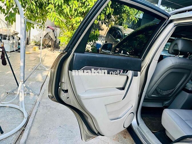 Chevrolet Captiva 2013 Tự động Vàng cát
