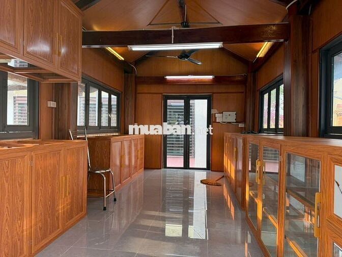 Cho thuê tổ hợp khu nhà sân vườn