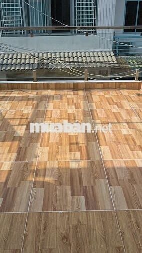 NHÀ THUÊ MẶT TIỀN HẺM KHU HỌ LÊ SANG - XỊN - MỊN