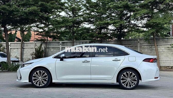 Altis 1.8V 2022 bền bỉ tiết kiệm hỗ trợ trả góp