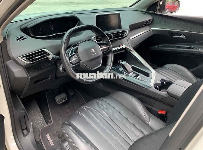 Peugeot 5008 Allure 2020 chạy 4vkm hỗ trợ góp