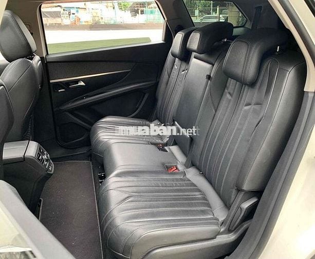 Peugeot 5008 Allure 2020 chạy 4vkm hỗ trợ góp