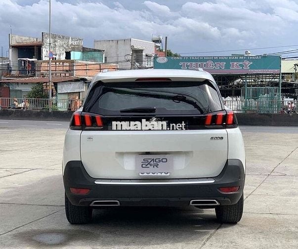 Peugeot 5008 Allure 2020 chạy 4vkm hỗ trợ góp