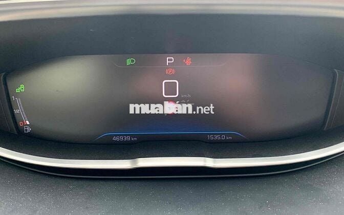 Peugeot 5008 Allure 2020 chạy 4vkm hỗ trợ góp