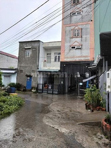 Bán nhà gần Bệnh viện đa khoa An Giang - 2.1 tỷ thương lượng 