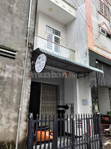 Bán nhà gần Bệnh viện đa khoa An Giang - 2.1 tỷ thương lượng 