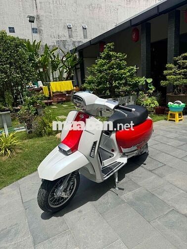 Lambretta G350 Trắng Đỏ odo 330 km xe như mới !!