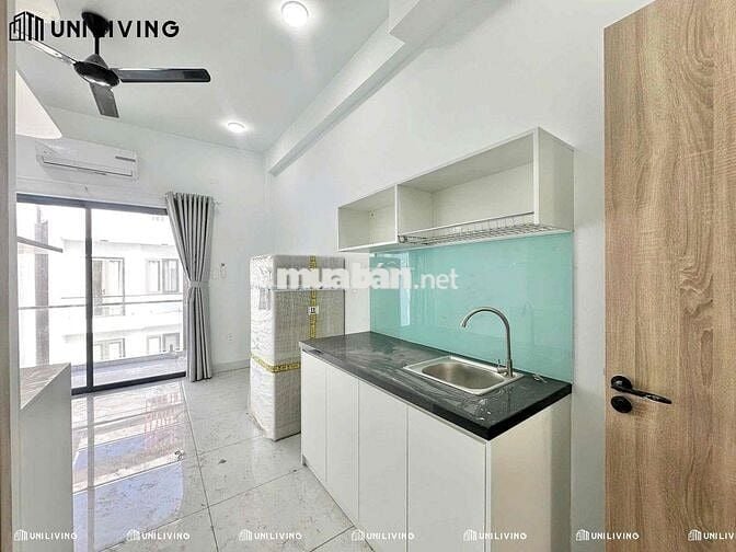 CHDV full nội thất, ban công cách 100m tới mặt tiền Phạm Văn Đồng
