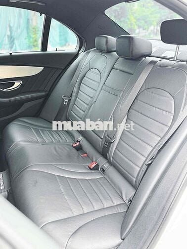Mercedes-Benz C300 AMG 2017