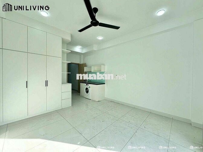 CHDV full nội thất, ban công cách 100m tới mặt tiền Phạm Văn Đồng
