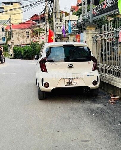 VỠ NỢ BÁN GẤP CĂN NHÀ QUẬN UỶ BẮC TỪ LIÊM MỚI XÂY