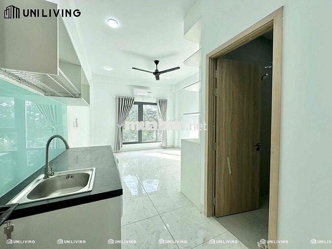 CHDV full nội thất, ban công cách 100m tới mặt tiền Phạm Văn Đồng