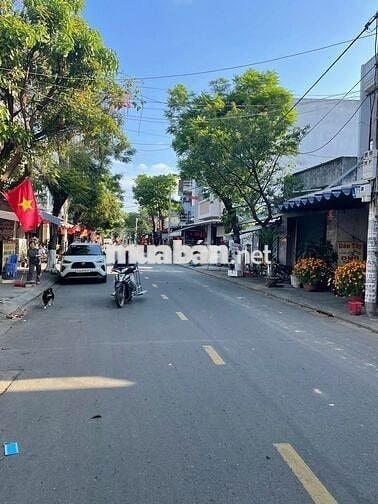 BÁN ĐẤT - TẶNG NHÀ CẤP 4 MT ĐƯỜNG TÔN ĐẢN - TRỤC ĐƯỜNG KINH DOANH