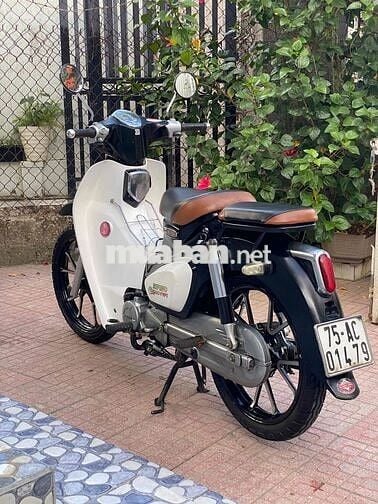 Cub 50cc bản cao cấp, giá rẻ cho học sinh.