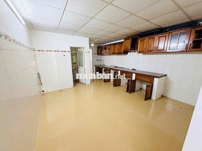 CHO THUÊ NHÀ MẶT TIỀN NGAY CHỢ-P10-QUẬN 6