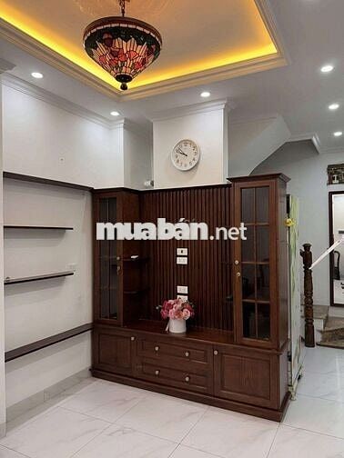 Cho thuê nhà Ngọc Hà 30m², 5 tầng, 3PN, full nội thất, 12 triệu/tháng