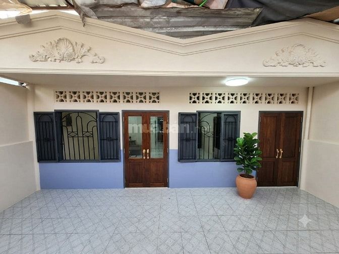 BÁN NHÀ HẬU GIANG BÌNH PHÚ Q6 DT10x13 NỞ HẬU TÁCH ĐƯỢC 2 SỔ GIÁ 10.5 T