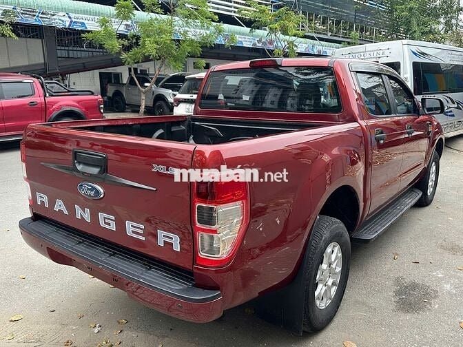 Ford Ranger XLS AT 2019, bảo hành 2027, vay 75%