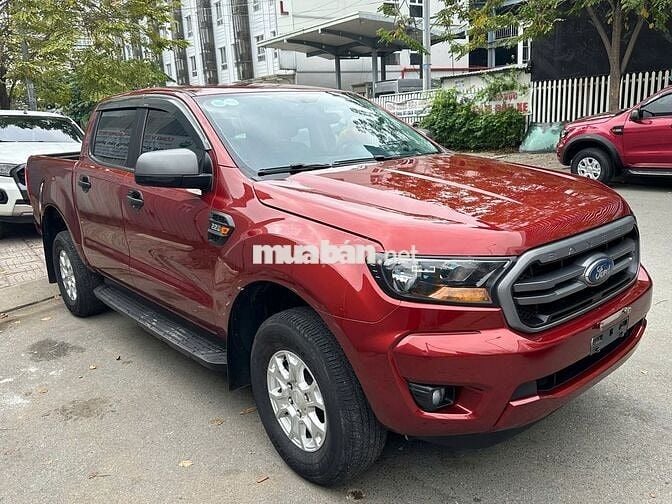 Ford Ranger XLS AT 2019, bảo hành 2027, vay 75%