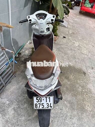 Honda Vision Trắng 11000 km