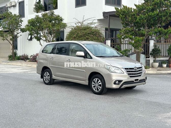 Bán Toyota Innova 2015 bản đủ E xịn 8 chỗ gầm cao