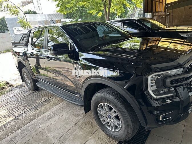 Ford Ranger XLS AT 2025 2.0L 4x2 vay Ngân Hàng 75%