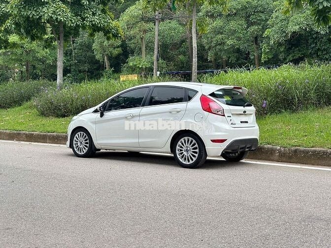 Bán Ford Fiesta 2016 bản cao cấp 1.0 Turbo Ecoboos