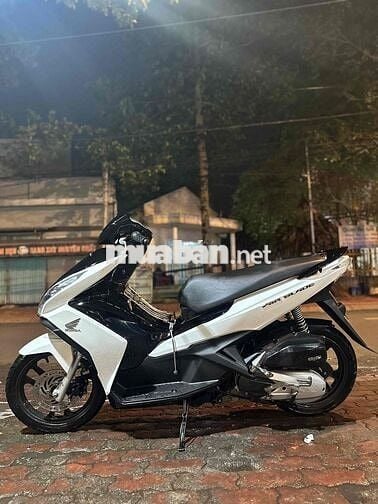 Honda Air Blade 125 2014 Trắng đen