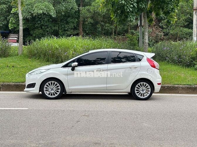 Bán Ford Fiesta 2016 bản cao cấp 1.0 Turbo Ecoboos