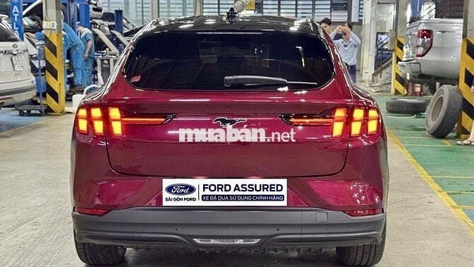 Mustang Mach E 2025 Đi Lướt Xe Xuất Hoá Đơn