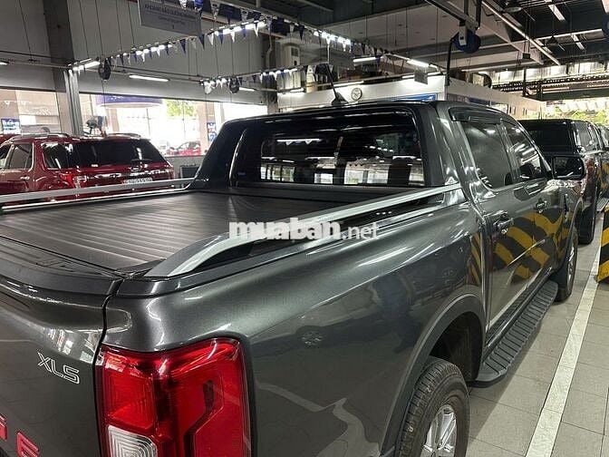 Ford Ranger XLS AT 2023,  xám, vay Ngân Hàng 75%