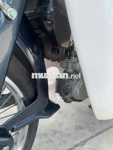 Honda Cub Tom 50cc có đề siêu bền và lợi xăng