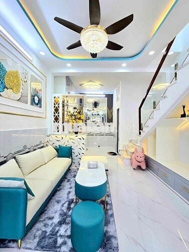 🔥🔥nhà bán mặt tiền hẻm 5 m vị trí kinh doanh được đông đúc🔥🔥🔥