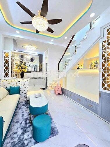🔥🔥nhà bán mặt tiền hẻm 5 m vị trí kinh doanh được đông đúc🔥🔥🔥