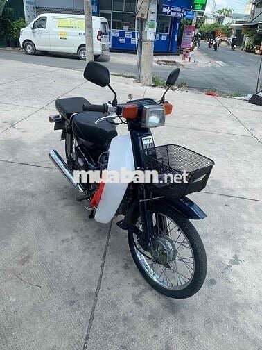 Honda Cub Tom 50cc có đề siêu bền và lợi xăng