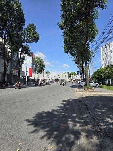 BÁN NHANH LÔ ĐẤT ĐƯỜNG 30/4 THỦ DẦU MỘT GIÁ RẺ 4,3 TỶ