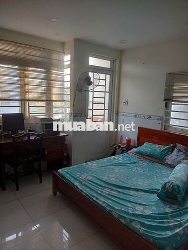 Nhà 2 mặt tiền đường số 21 - BHH