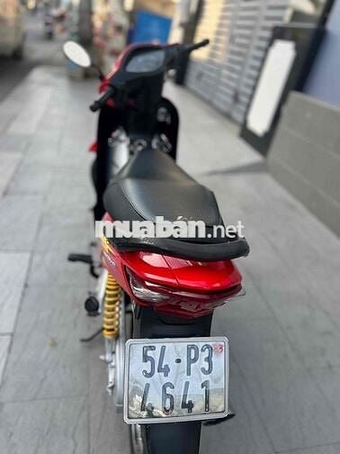 Honda Wave RS Đỏ Số sàn