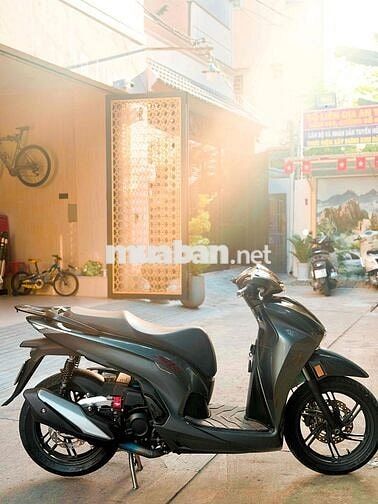 Honda SH 350i 2021 Xám 17398 km