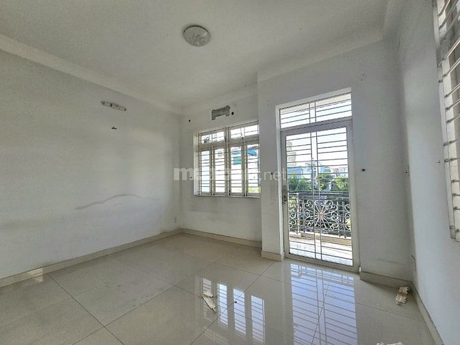 Bán Căn GÓC 2 Mặt hẻm CÔNG VIÊN đường GÒ Dầu. DT 4.5x17- ĐÚc 4 Tấm