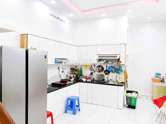 Nhà Đẹp HXH Dương Quảng Hàm (4x16m) 4PN 5Wc 21tr