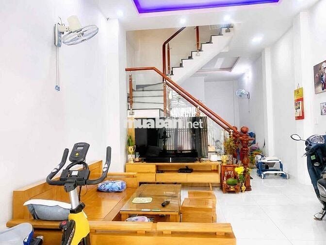 Nhà Đẹp HXH Dương Quảng Hàm (4x16m) 4PN 5Wc 21tr