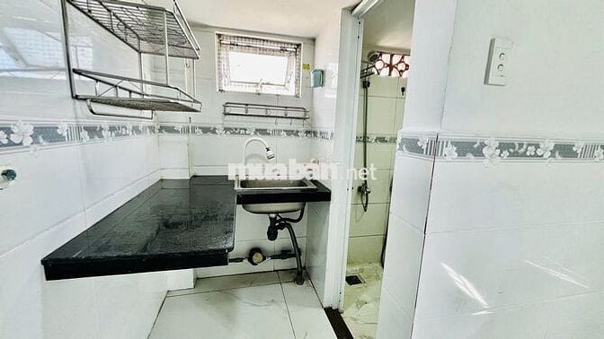 PHÒNG TRỌ MỚI CỰC THOÁNG – TRỐNG SẴN Ở LIỀN NGAY MÃ LÒ
